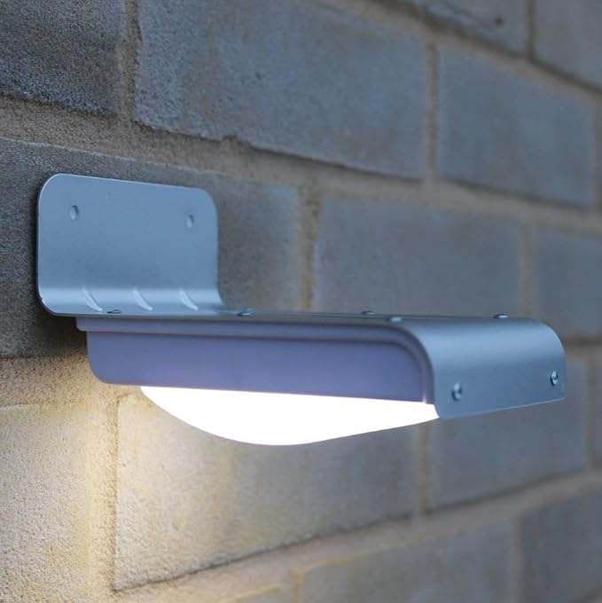 LumaPlate – Solar-LED-Wandleuchte aus Aluminium für moderne Außenbereiche