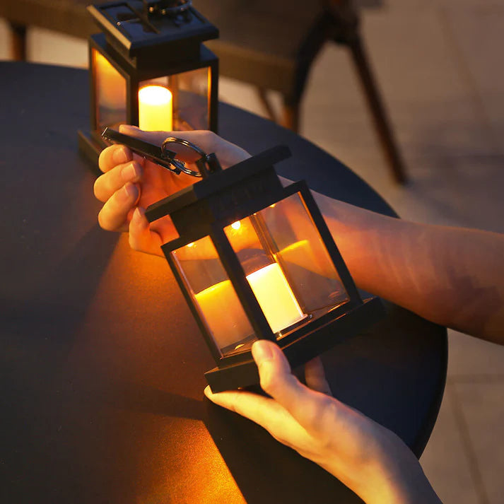 LumaEve – Hängende LED-Kerzenlaterne im klassischen Design für Garten & Balkon