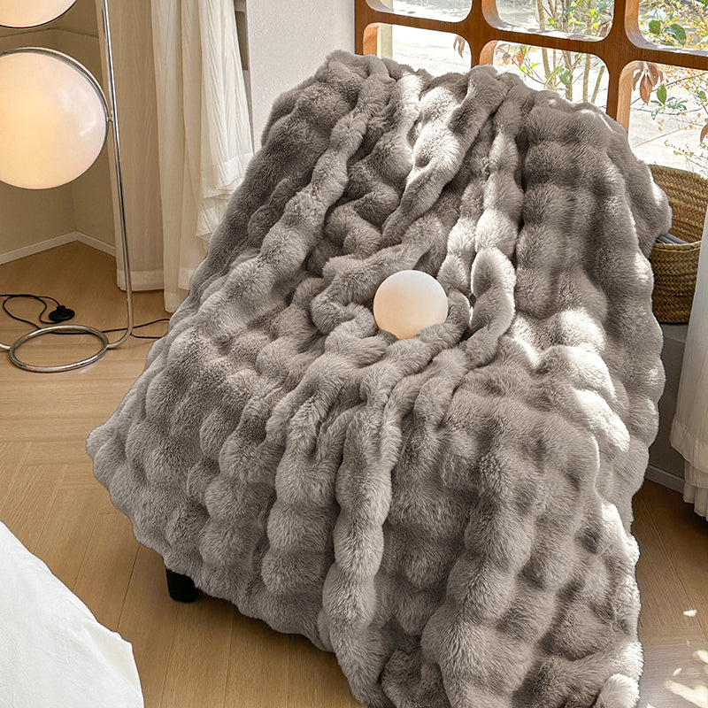 Velmorn - Plüschgestreifte Kuscheldecke für Couch und Bett