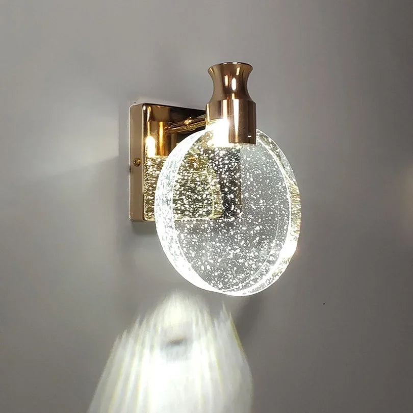 GoldenCircle – Premium LED-Wandleuchte in Gold mit Kreisdesign