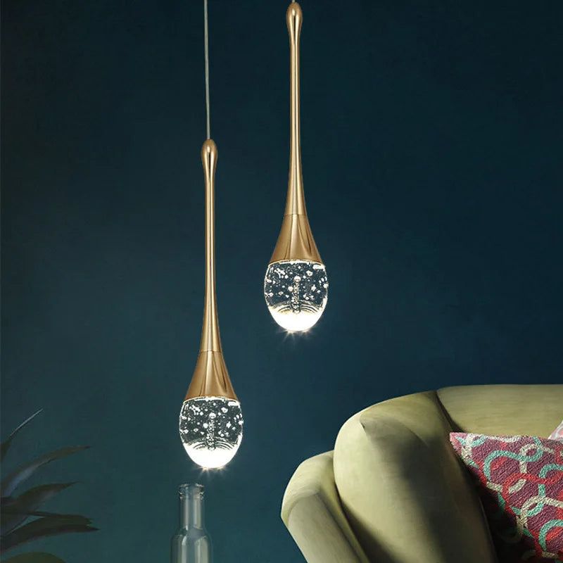GoldenBubble™ – LED-Hängeleuchte in Gold mit Kristalltropfen & Modernem Design
