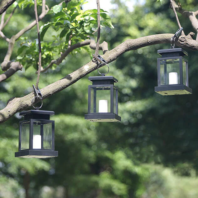 LumaEve – Hängende LED-Kerzenlaterne im klassischen Design für Garten & Balkon
