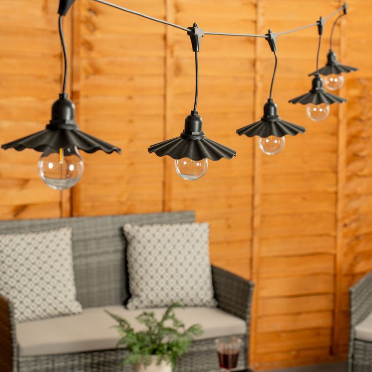 GlowDrape Schwarze Lichterkette mit Faltenoptik