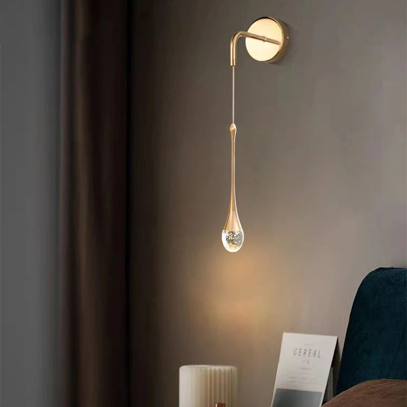 GoldenBubble™ – LED-Wandleuchte in Gold mit Kristall-Effekt für Wohnzimmer & Flur