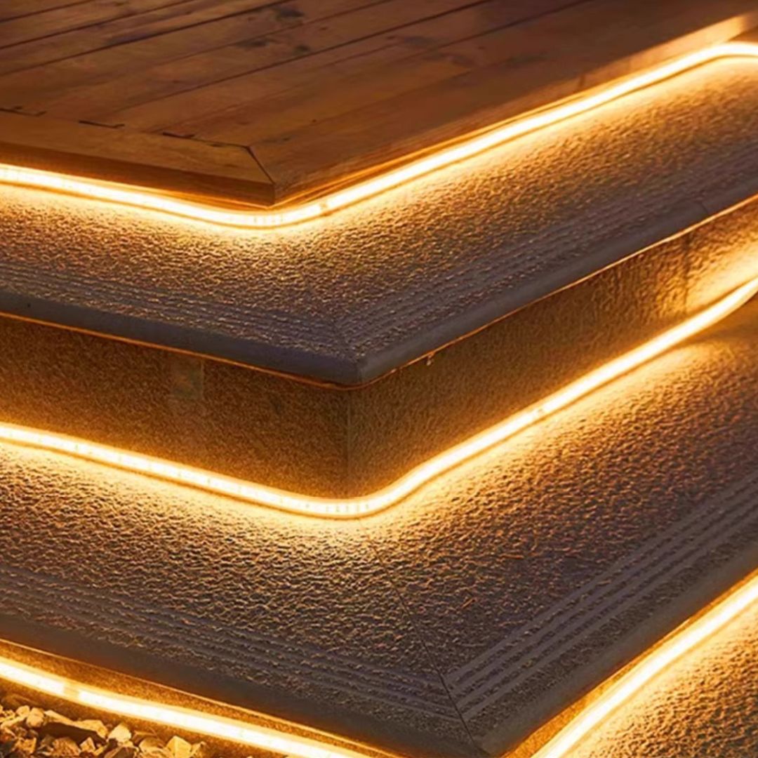 FlexiGlow Solar LED Streifen – Wasserdichtes Außenlicht mit 8 Modi