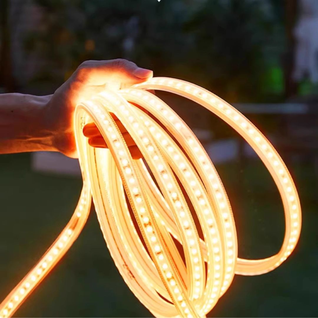 FlexiGlow Solar LED Streifen – Wasserdichtes Außenlicht mit 8 Modi