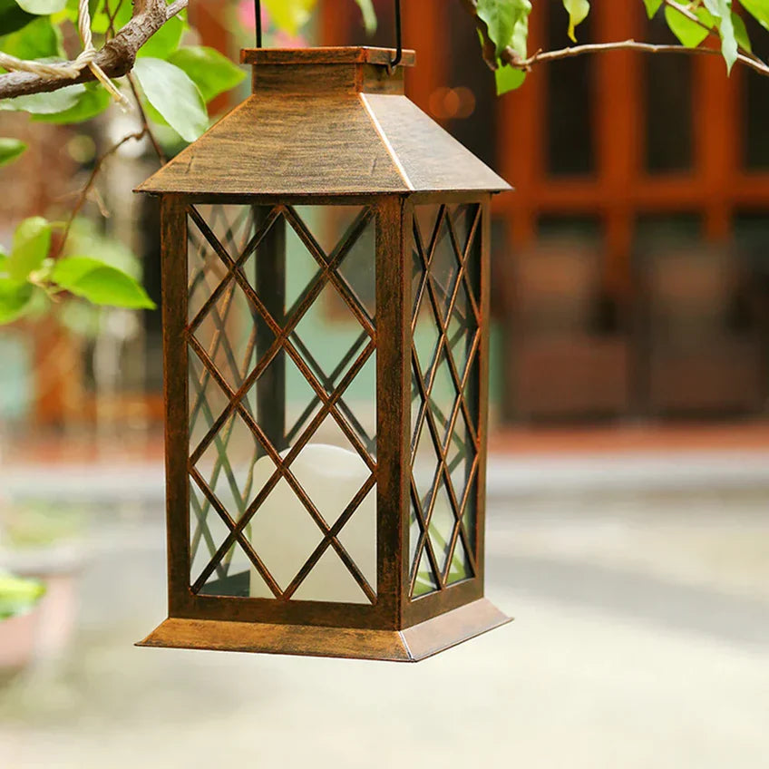 GlowHaven – Solarlaterne mit LED-Kerzenlicht für Garten & Terrasse