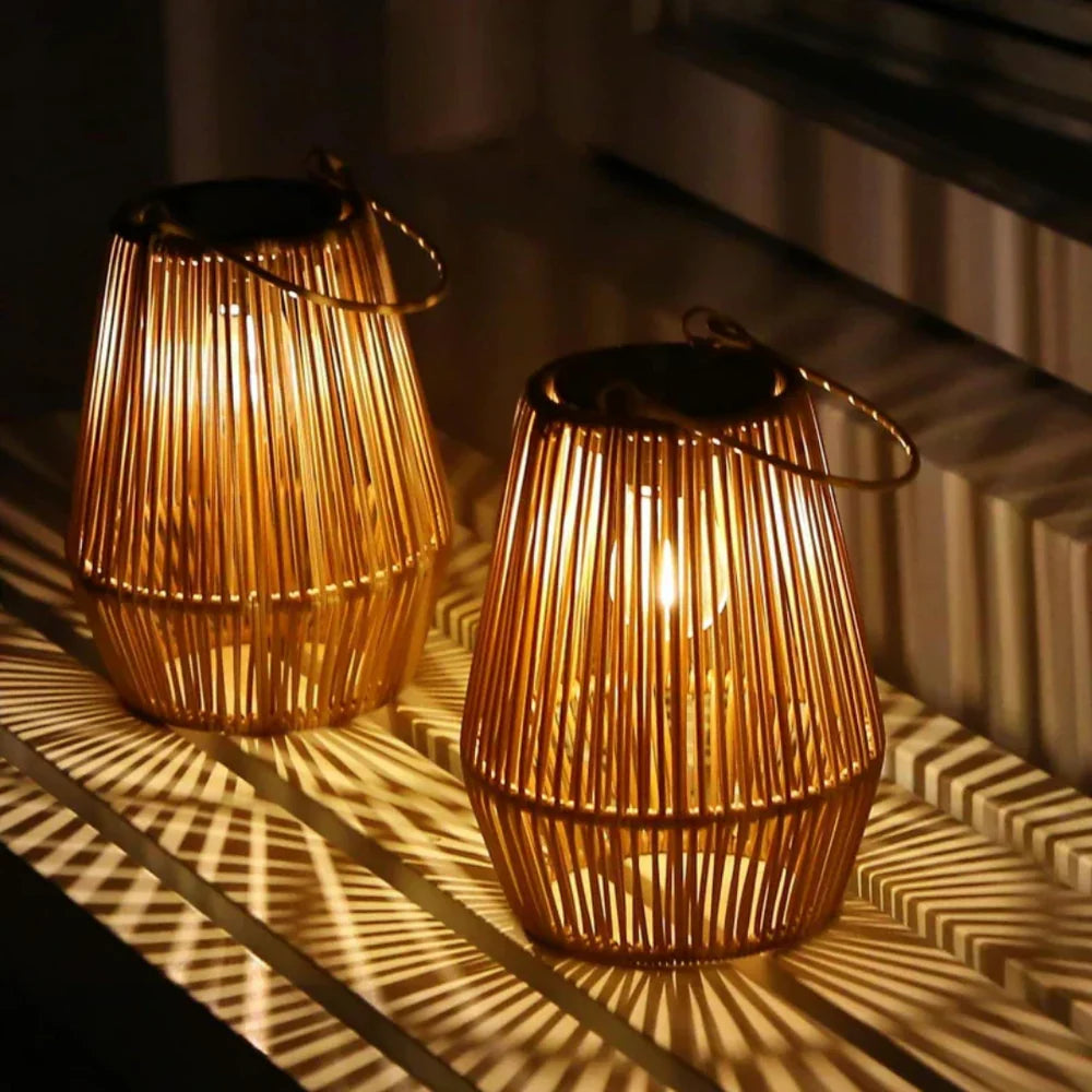 RotaLuma™ – Handgeflochtene Solarlampe für den Garten