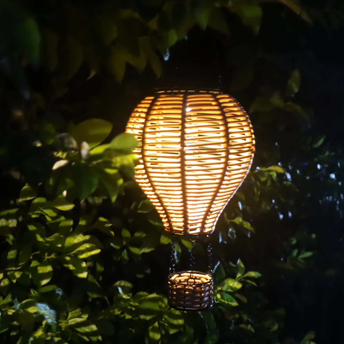 LumiFloat – Schwimmende Solar-Gartenlaterne mit LED für Teich & Terrasse