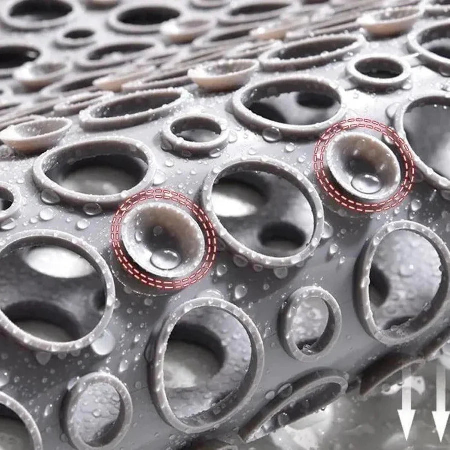 AquaSafe – Rutschfeste Duschmatte mit Drainagelöchern & Saugnäpfen