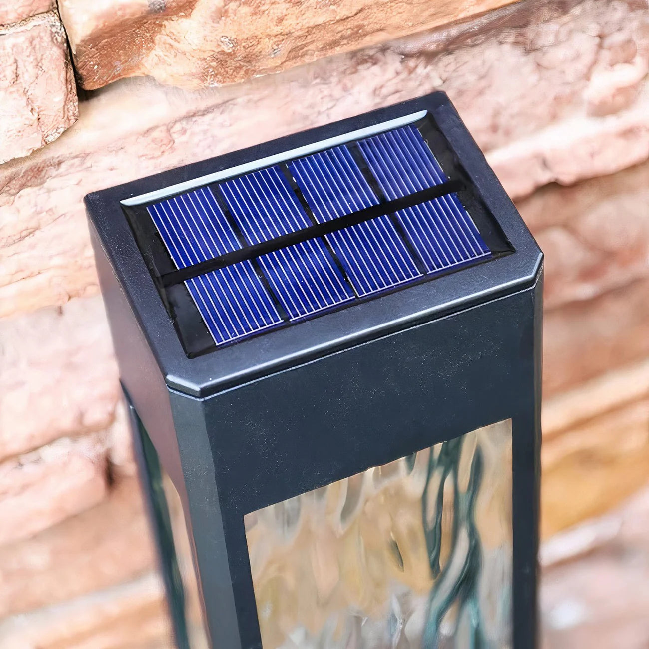 FloraGlow - Dekorative Solar-Wandleuchte