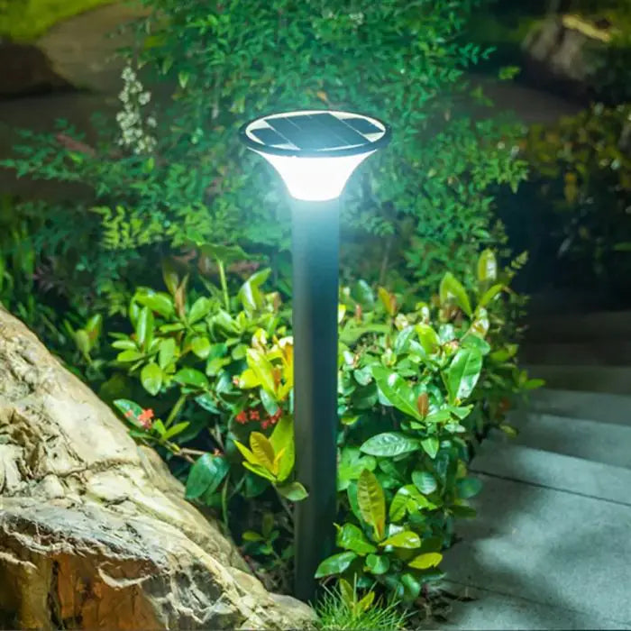 LumaBollard – Solarbetriebene Aluminium-Wegeleuchte